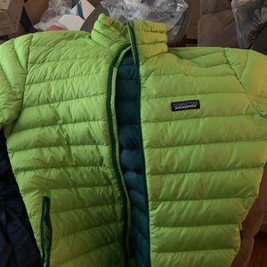 Patagonia down sweater jacket M